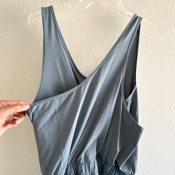 Patagonia Women's Large Fleetwith Dress Hiking Travel Stretch Poly Plume Gray - Picture 11 of 13